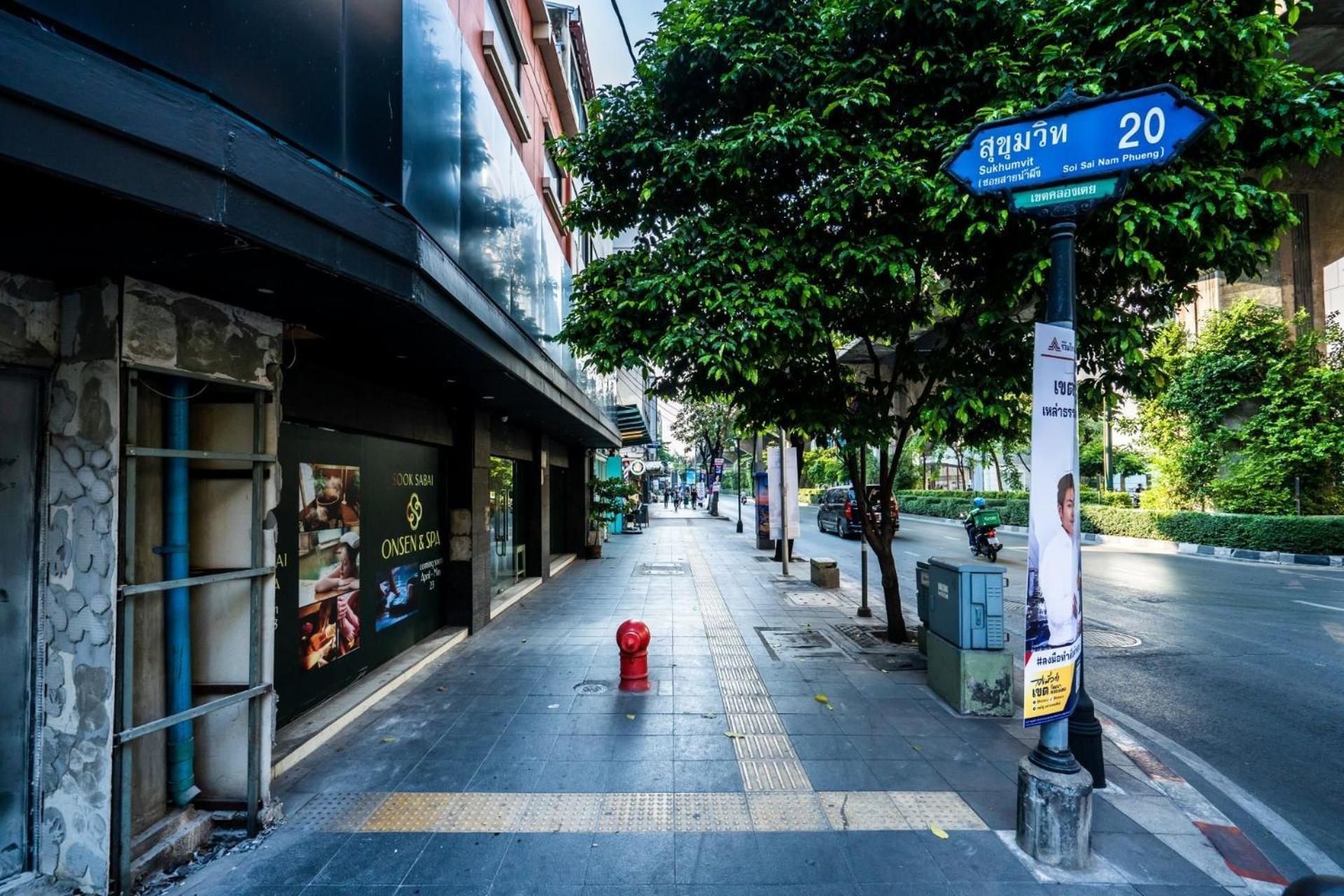 โกอินน์ สีลม - สถานีรถไฟฟ้าเซนต์หลุยส์ Go Inn Silom - Bts Saint Louis Banguecoque Exterior foto